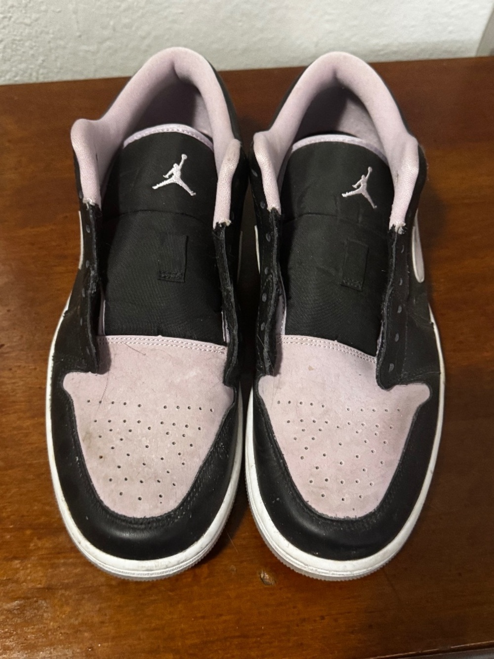 Air Jordan 1 Low SE "Black Iced Lilac” size 10